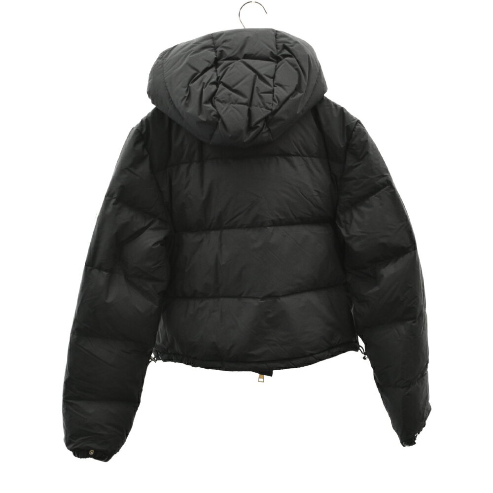 MONCLER(モンクレール)21AW AVOINE GUIBBOTTO G20931A00033 ロゴワッペン付きナイロンショートダウンジャケット フーデットダウン レディース【中古】【程度C】【カラーブラック】【オンライン限定商品】★SALE対象★