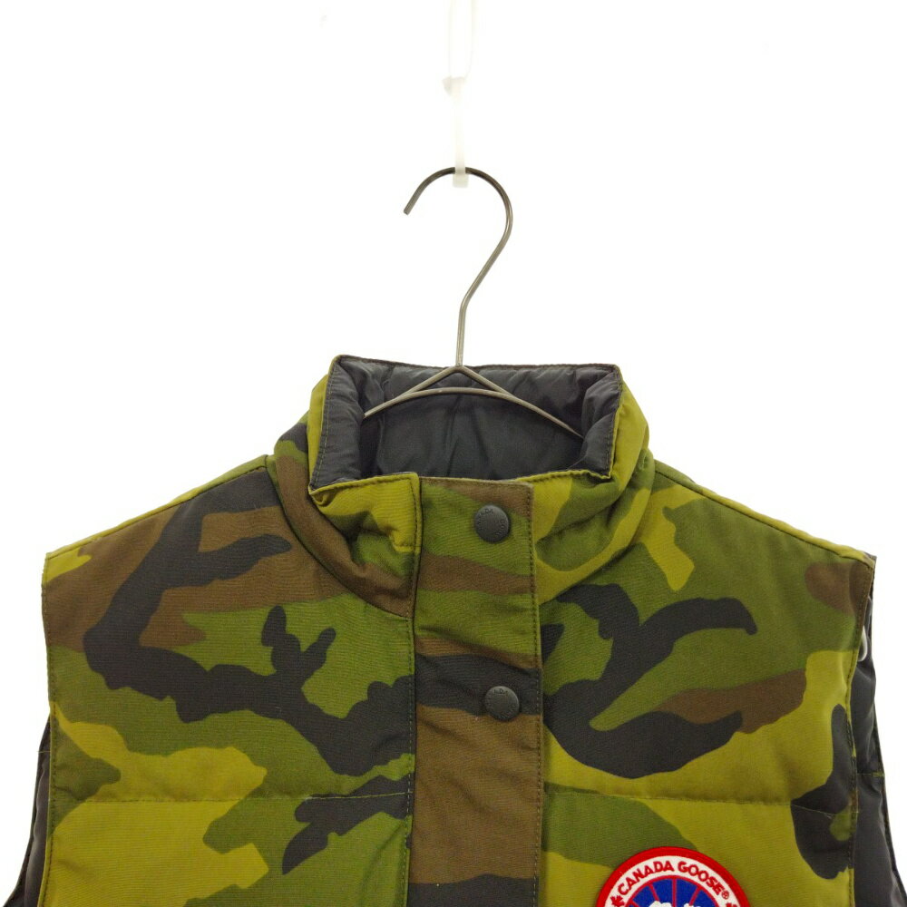 CANADA GOOSE(カナダグース)WMNS FREESTYLE VEST ロゴワッペン付きダウンベスト 2832L カモフラ レディース【中古】【程度A】【カラーマルチカラー】【オンライン限定商品】★SALE対象★