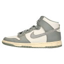 NIKE(ナイキ)DUNK HI RETRO SE VNTG ダンク ハイ レトロ ヴィンテージ ハイカットスニーカー ホワイト/グレー US11/29cm DM0582-001 ブランド NIKE 品名 DUNK HI RETRO SE VNTG ダンク ハイ レトロ ヴィンテージ ハイカットスニーカー ホワイト/グレー US11/29cm DM0582-001 表記サイズ 29.0cm サイズガイドはコチラ 実寸 アウトソール：31センチ ワイズ：11センチ 素材表記 表記無し/原産国：ベトナム製 カラー グレー 商品状態 使用感有り アッパーに履きジワ有り 全体的に汚れ有り アウトソール補修有り インソール剥げ有り 付属品：写真に写っているものがすべてになります。 備考：- 商品番号 9024A210034※お問い合わせの際は、こちらの商品番号をお伝えいただくとスムーズです。 注意事項 ※掲載商品は実店舗等で同時販売しており、欠品になる場合がございます。 恐れ入りますがその際はキャンセルとなりますため、予めご了承くださいませ。 ※原則、お客様都合でのキャンセル・返品はお受けできません。 ≪返品について詳しくはこちらをご覧くださいませ。≫ ご利用の際はショッピングガイドを必ずご一読の上、ご購入へお進みくださいませ。 状態ランク B N 新品〜未使用品 新品未開封品になります。 S 新品同様品または試着程度の使用感があります。 A 使用感の少ない比較的状態の良い中古品になります。 B 着用感があり若干の汚れ・ダメージが見受けられる中古品になります。 C 汚れ・ダメージが多数見受けられ難がある中古品になります。 【取扱店舗】 BRING オンラインショップ TEL: 03-6455-0967 このブランドの他の商品を見る