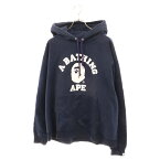 A BATHING APE(アベイシングエイプ) サイズ:2XL Classic College Relaxed Fit Pullover Hoodie クラシックカレッジロゴリラックスフィップルオーバースウェットパーカー ネイビー 001PPI301011M【中古】【程度A】【カラーネイビー】【取扱店舗BRING THRIFT CLOSET】