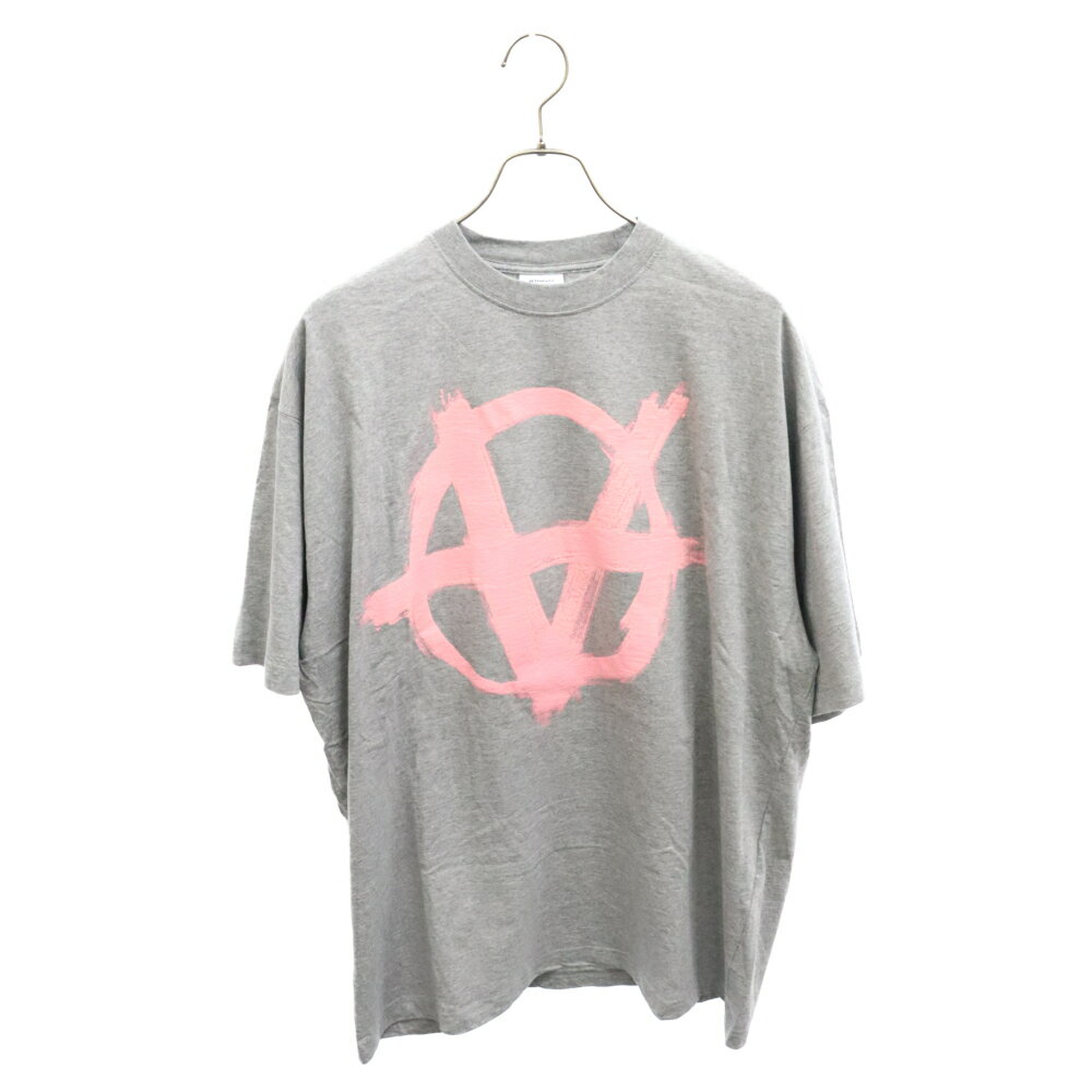 VETEMENTS(ヴェトモン) サイズ:XS 22AW Double Anarchy Logo Tee UE52TR290G ダブルアナーキーロゴ プリント 半袖Tシャツ カットソー グレー【中古】【程度A】【カラーグレー】【取扱店舗BRINGアメリカ村店】