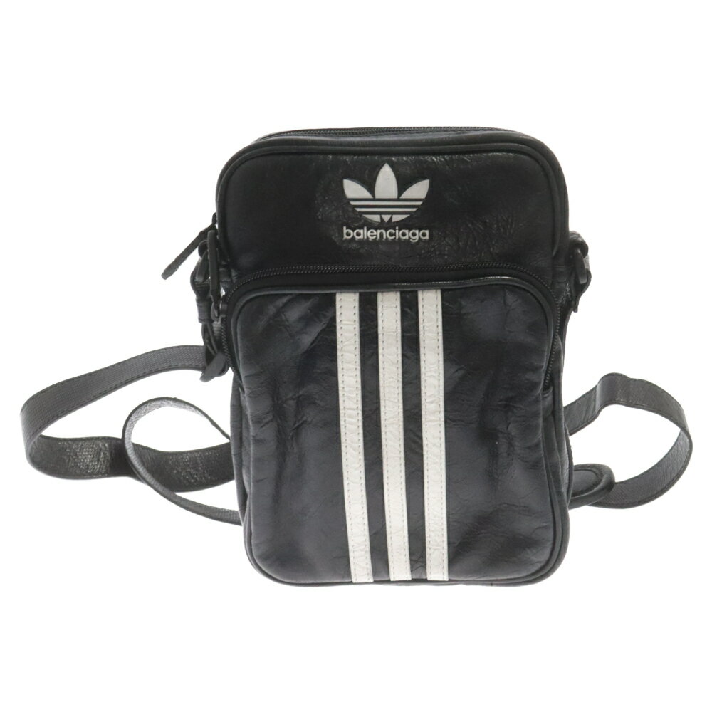 BALENCIAGA(バレンシアガ) ×adidas アディダス スモールクロスボディメッセンジャーバッグ ショルダーバッグ ブラック 721850【中古】【程度A】【カラーブラック】【取扱店舗BRING札幌店】のサムネイル