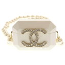 CHANEL(シャネル) ココマーク付き AirPodsケース パールネックレス ホワイト/シルバー【中古】【程度B】【カラーホワイト】【取扱店舗名古屋】