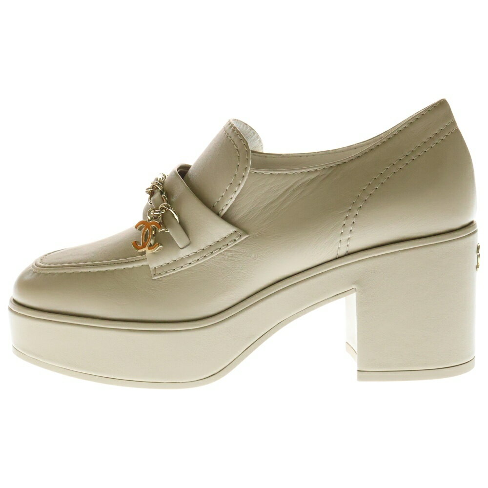 CHANEL(シャネル) サイズ:36 ココマークチャーム 厚底ローファー シューズ ベージュ ゴールド金具 #36【中古】【程度A】【カラーベージュ】【取扱店舗新宿】のサムネイル