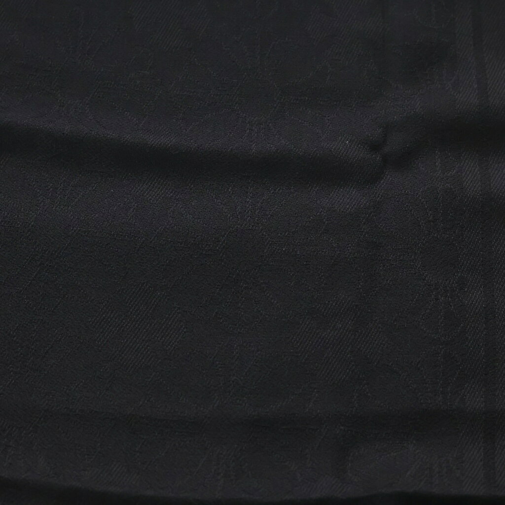 ブランド買取・販売 BRINGのCHROME HEARTS(クロムハーツ) CH PLS SCARF CH プラス 総柄ジャガード シルク混 ウール フリンジ ストール スカーフ マフラー ブラック【新古品/中古】【程度S】【カラーブラック】【取扱店舗OneStyle新宿店】｜アングル2