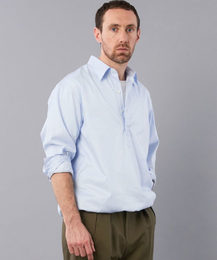 BRITISH MADE ブリティッシュメイド プルオーバーシャツブルゾン/ワイト(コットン)(MEN) 全1色 シャツ メンズ プルオーバー ブルゾン コットン 超長綿 カジュアル ストライプ ギャザー入りのサムネイル