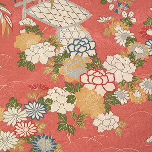 樂天商城 - 【中古】正絹（シルク）日本製くすみ潤朱色地に花とつゆ草尽くし花織り紋意匠小紋古布はぎれ[長期保管品][1個サイズ布幅約33cm×10cm][注文個数の長さはぎれ][よりどり5個以上購入で追跡可能メール便送料無料]
