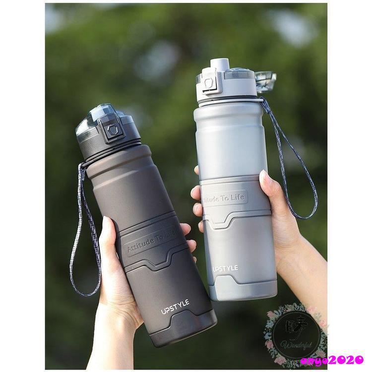 水筒 直飲み 大容量 500ml 1000ml 1500ml 体操 ヨガ トレーニング プラスチック 軽い 便利 通勤 運動水..
