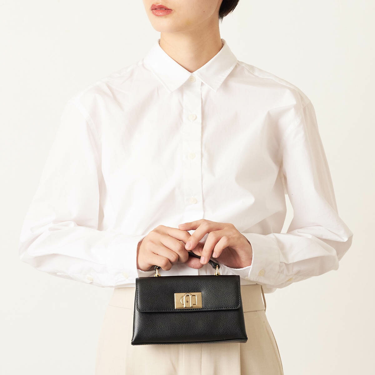 フルラ ショルダーバッグ FURLA 1927...の紹介画像3