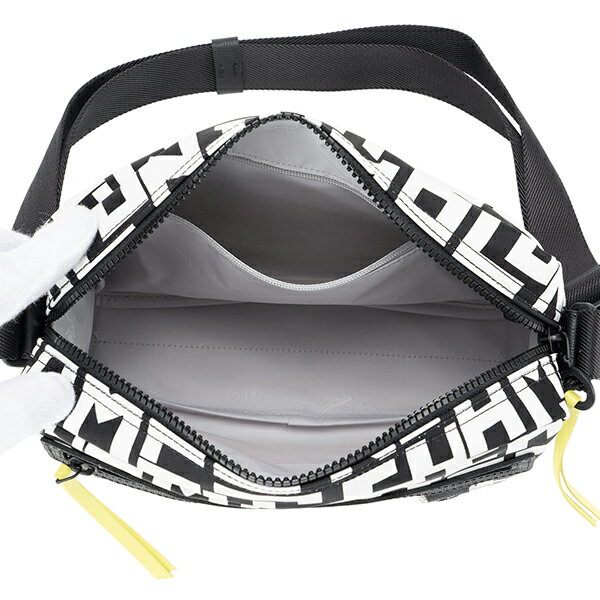 海外最新 最大3000円offクーポン 3 29 月 14 00まで ロンシャン ショルダーバッグ Longchamp 412 067 バッグ ル プリアージュ Lgp Le Pliage Lgp Crossbody Bag M レディース Noir ノワール Blanc ブラン ブラック 黒 ホワイト 白