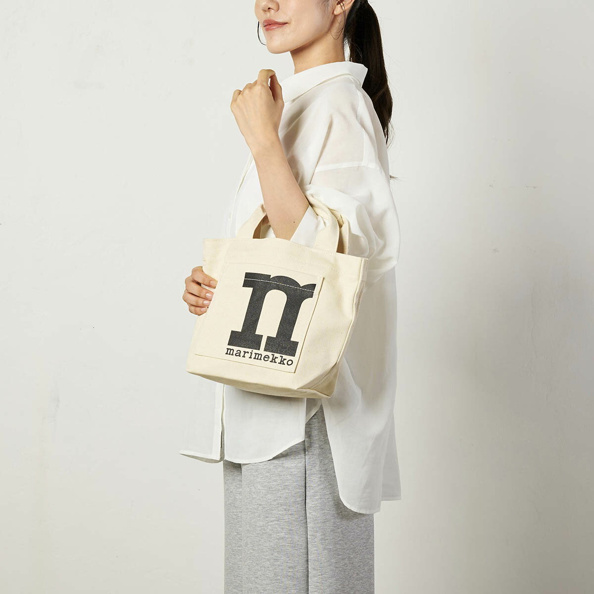マリメッコ トートバッグ Marimekko ソリッド Mono Mini Tote 091979 100 レディー...