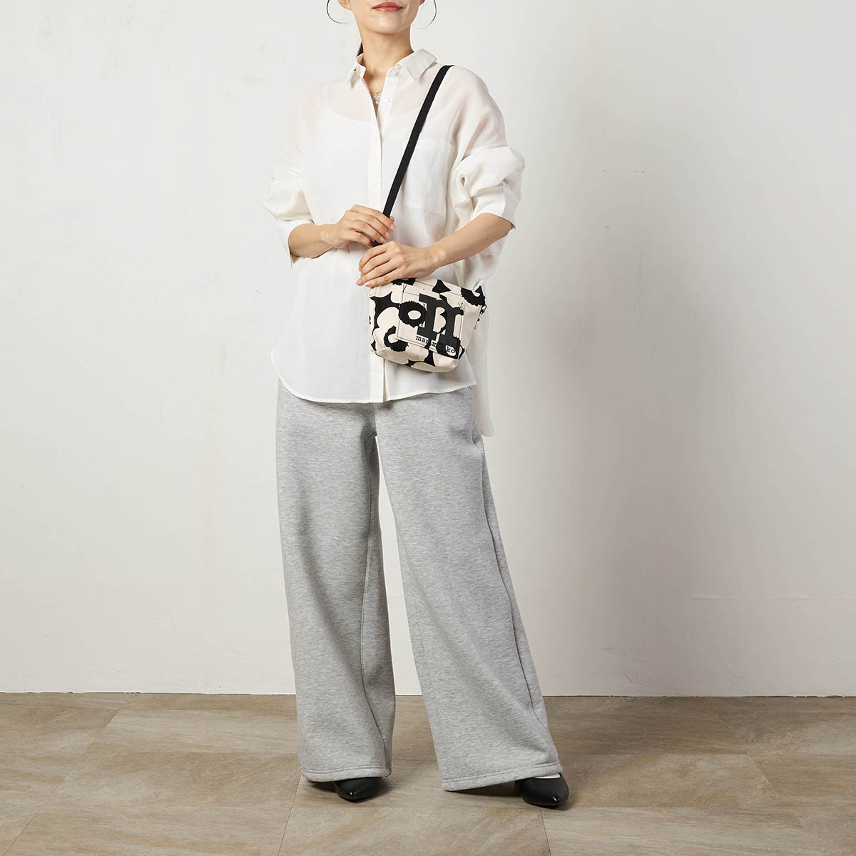 【30％OFF対象★楽天スーパーSALE】マリメッコ ショルダーバッグ Marimekko ウニッ...