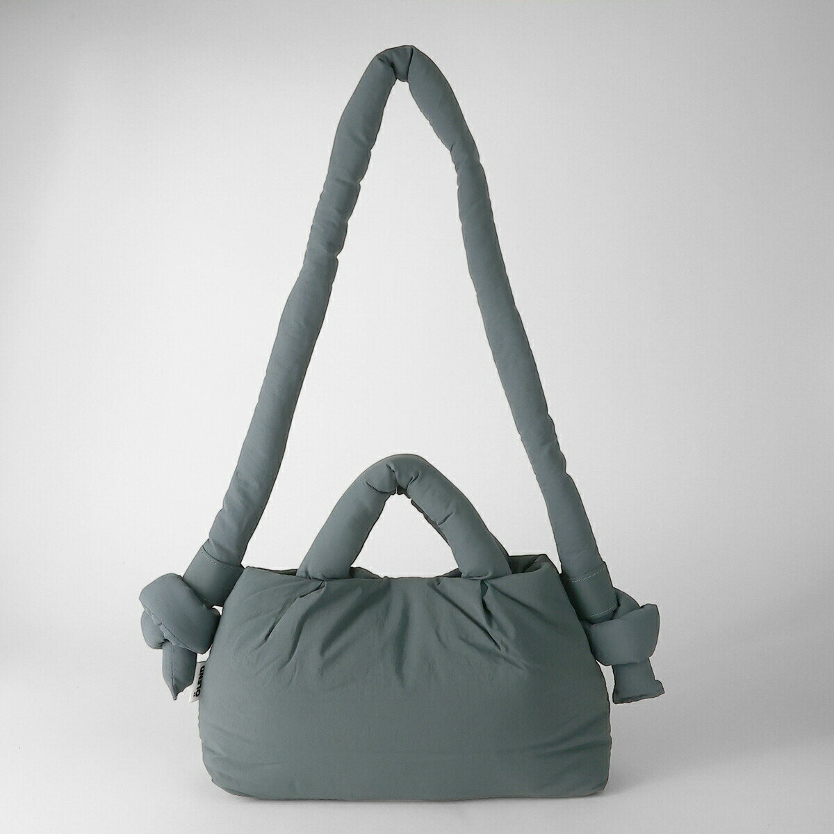 オレンド ショルダーバッグ OLEND ミニオナ ソフトバッグ MINIONA SOFT BAG COAL ユニセックス チャコールグレー