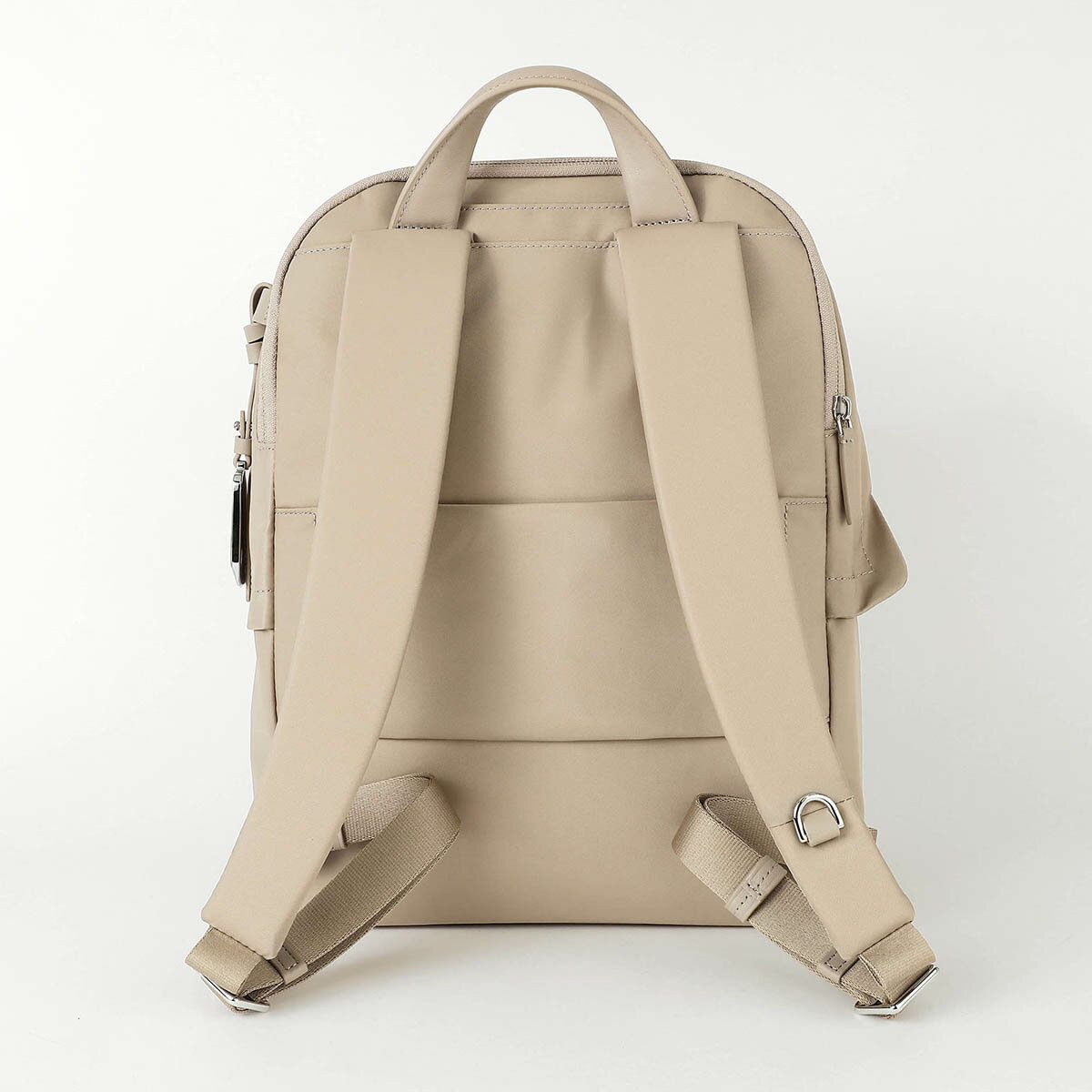 トゥミ リュックサック TUMI ボヤジュール 0196601OAT/146567 A741 レディース ベ...