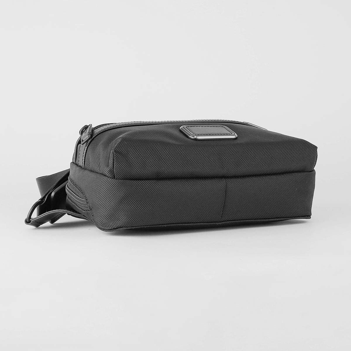 トゥミ ウエストバッグ・ボディバッグ TUMI アルファ 02203720D3/154126 1041 メン...