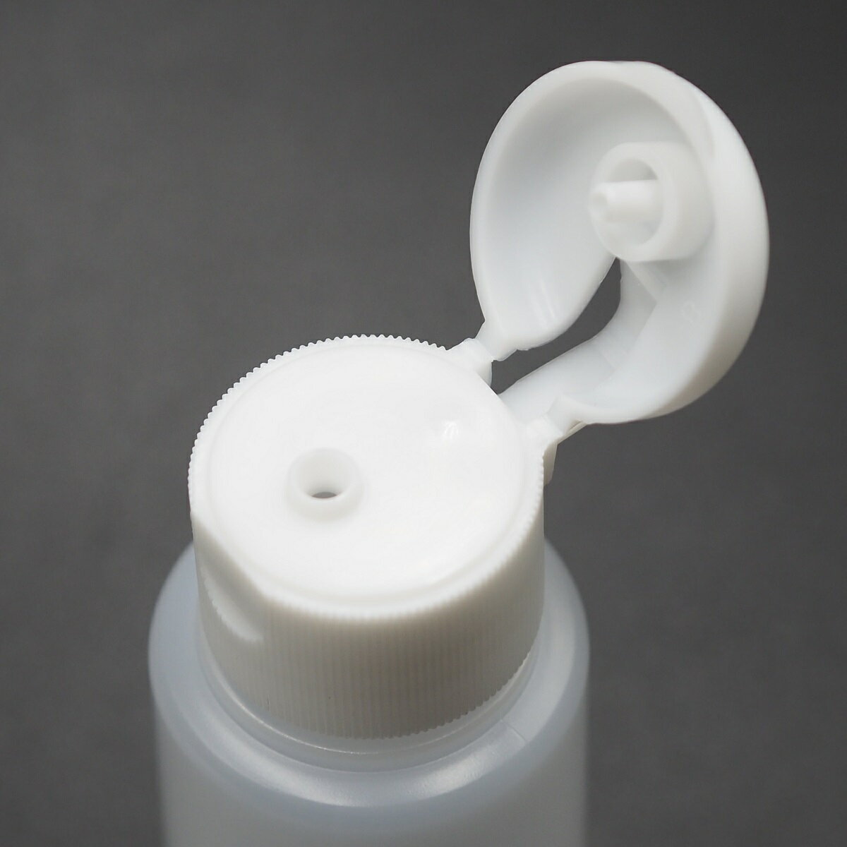 ［50mL］ワンタッチキャップ詰め替え容器（半透明）シャンプー、化粧品などの持ち運びに/詰め替えボトル/ボトル/コスメ容器
