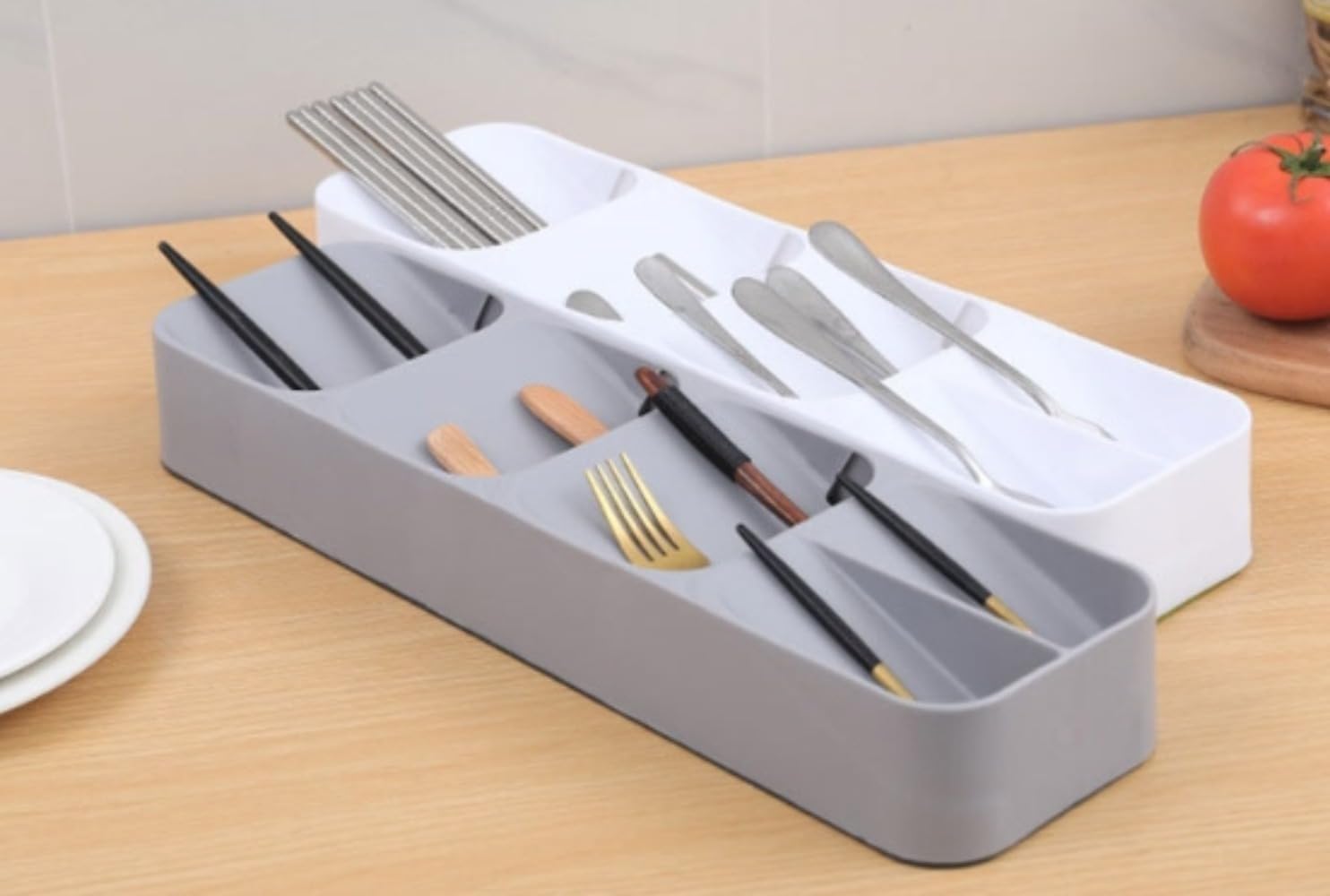 引き出しカトラリー カトラリーボックス 収納トレイ 引き出し収納ボックス キッチンツール カトラリー収納 カトラリートレイ カトラリー収納ボックス カトラリーラック 分解簡単 角度付き仕切り カトラリー収納 (グレー)
