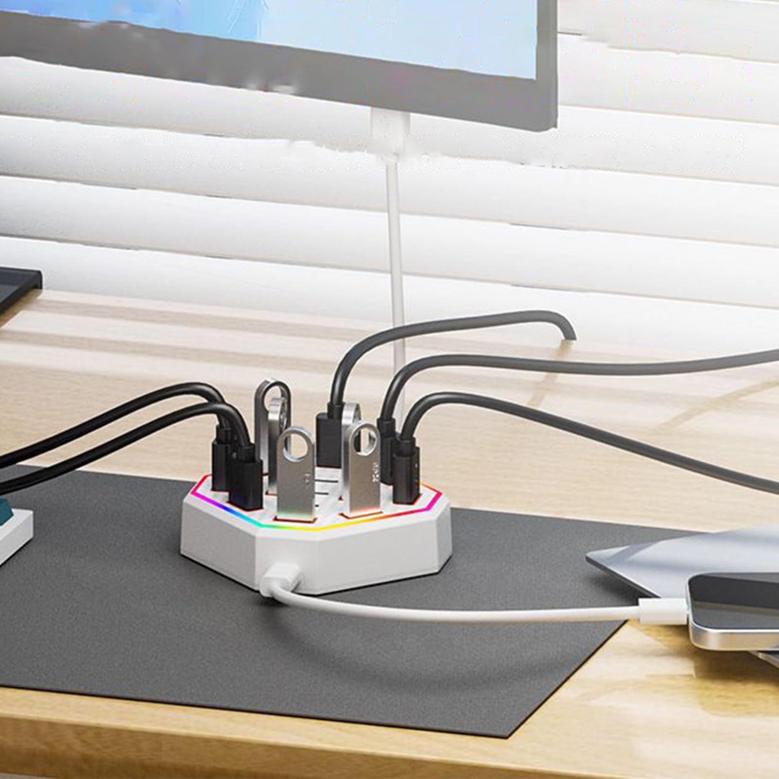 ノートパソコン ドッキングステーション - 13ポート コンピュータ用ドッキングステーション | 7色ライト搭載 作業効率化ガジェット - 自宅 図書館 アパート 寮 学校 大学向け bsmarket77-10090377 BSマーケット サンプル画像2
