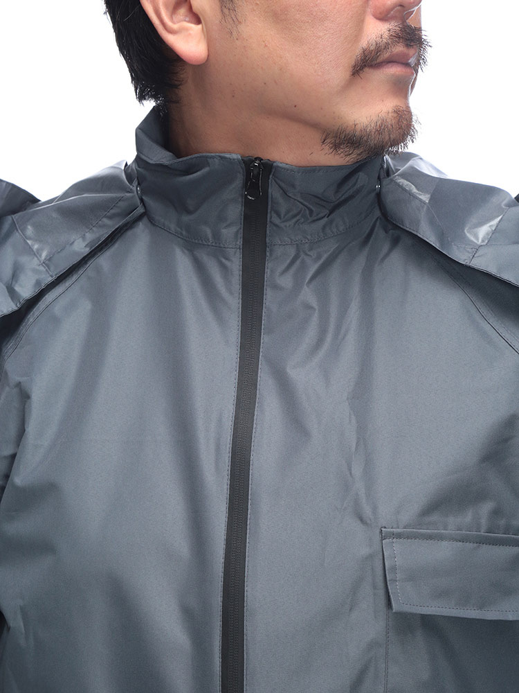 【ポイント10倍】レインスーツ 3L 4L 大きいサイズ メンズ 極軽快適 撥水加工 汚れ防止 3L 4L 上下セット セットアップ ダークグレー ブラック ライトグリーン BRELIS ブレリス