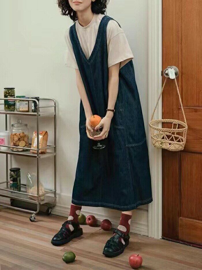 ジャンパースカート ワンピース レディース Vネック サロペット デニム デニムワンピース ロングワンピース 秋冬 大人可愛い 無地 ミモレ丈 ノースリーブワンピース ベストワンピース 重ね着 ポケット付き シンプル カジュアル 春 秋 冬 ブルー 送料無料