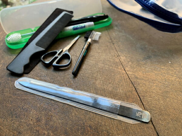 YOSHIDAYASURIの爪ヤスリ 黒 150 化粧箱入 【BS】