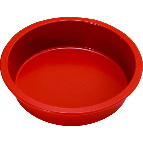 特長●耐熱温度が-50〜200℃と幅広い温度に対応したトレイです。●耐薬品性でアルコール、弱アルカリ、ベンゼン、トルエン、ガソリンに使用可能です。●（強酸、強アルカリは不可）●電子レンジ、オーブンの使用も可能です。用途●高温、低温の一時部材置き。●工具等の保管管理。仕様●有効内寸(mm)直径×高さ：104×29●外形寸法(mm)直径×高さ：130×29●色：赤茶●耐熱温度(℃)：-50〜200仕様2材質／仕上●シリコーンゴムセット内容／付属品注意