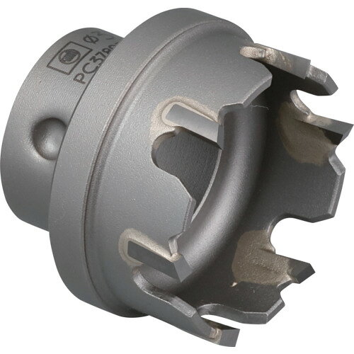 【特長】●超硬刃先でステンレスなどの被削材への穴あけが可能です。●厚み4mm以下の被削材を楽々穴あけできます。●高回転の電動機が使用でき、ハイス刃に比べてスピーディな穴あけが可能です。●安全性を考えた切り込み量設定方式と切削貫通しても突き抜けない安全ストッパー付です。【用途】●鋼板・ステンレス板などへの穴あけ作業に。●FRP・樹脂版などへの穴あけ作業に。【仕様】●刃径(mm)：33●刃厚(mm)：2.2●有効長(mm)：4【仕様2】●適合電動機：電気ドリル(回転専用)