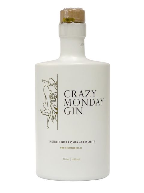 【商品名】スピリッツ バイ デザイン クレイジー マンデー ジン Crazy Monday Gin タイプその他蒸留酒生産地ベルギー / アウトライフェ生産者スピリッツ・バイ・デザイン 【Spirits by Design】容量500mlボタニカルリストJuniper Berry（ジュニパー・ベリー）、Coriander（コリアンダー）、Angelica root（アンジェリカの根）、Cardamom（カルダモン）、Orris root（オリスの根）、Lime zest（ライム）、Black Pepper（黒胡椒）、Laraha zest（ララハ）、Blueberry（ブルーベリー）JAN5419980021960その村に夏の到来を告げるカーニバルは金曜日夜に始まり、翌月曜日が最終日。村は「クレイジー・マンデー」を向かえ、村全体がお祭り騒ぎに！この雰囲気をジンで表現したい！狂気的で魅惑的な香りに酔いしれて欲しい！という想いが詰まったのが、こちらのジンです。■各種贈り物に■各種ギフト、御挨拶、御祝い、結婚式、引き出物、誕生日、プレゼントなどの贈り物にギフトラッピング承っております。■スピリッツ・バイ・デザインSpirits by Design