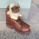 ★パグ　ブーツインパグさん★PUG　パググッズ　パグ雑貨　ギフト　玄関　お祝い　新築　開店