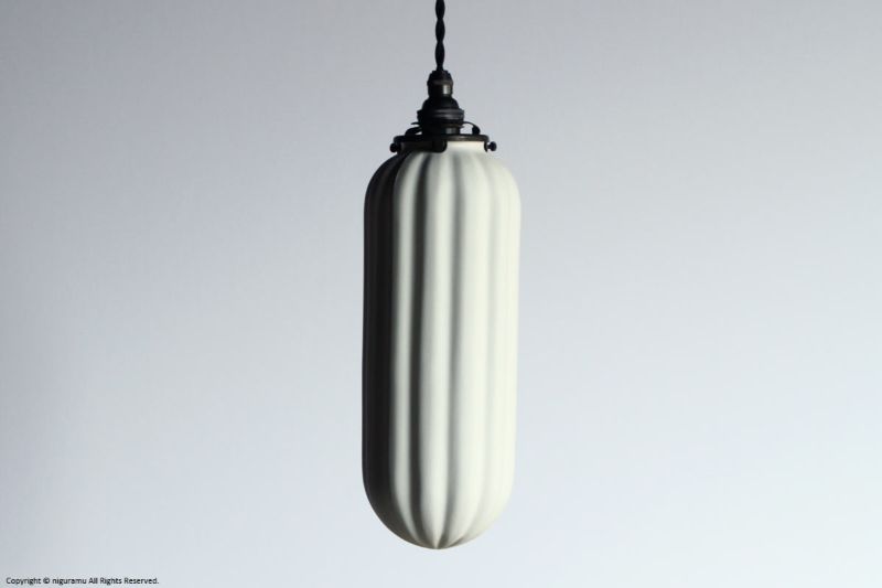 ランプシェード Slim L (close), drape （シェードのみ/灯具別売り）【代引き不可】【飛松灯器（旧：飛松陶器）】の写真