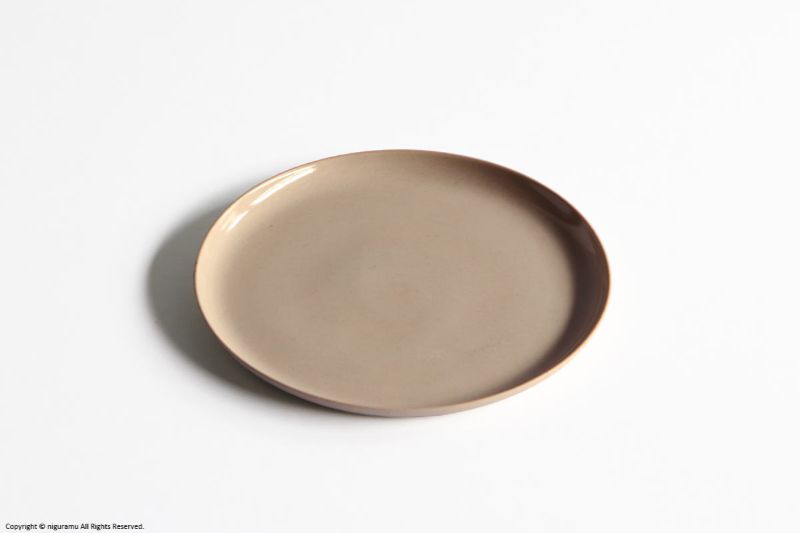 KN, Plate 210 / Gray Clay【2016/ Kirstie van Noort（カースティ ヴァン ノート）】