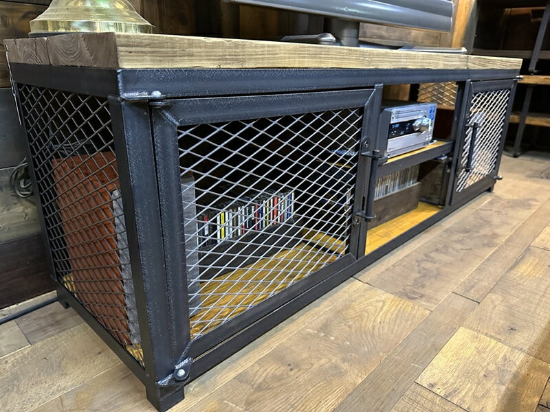 アイアンフレームと古材のテレビ台・ローボード（完成品）　長さ1,500mm