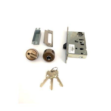 【商品説明】●フロント記号：AS．LX（間仕切錠タイプ）●バックセットサイズ：ト51mm●フロントサイズ：H166mm×W 25mm（標準フロント）●対応扉厚：33mm以上〜43mm未満●仕上げ：コーティングアンバー●勝手：左右兼用●商品セット内容 ・本体（バックセット32mm用）／1個 ・受け座セット／1個 ・非常解除装置（エマーシル表示あり）／1個 ・サムターン／1個●注意：本商品にはレバー、レバー座は付属されておりません。