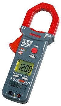 &nbsp; 三和電気計器 &nbsp; 0120-51-3930 この製品の特長ロゴスキーコイル採用の軽量設計AC1200Aまでの電流測定（真の実効値AC結合）非接触検電器を内蔵低インプットインピーダンス型V/Ω 自動判別機能搭載交流電圧/直流電圧/抵抗/導通ブザー/ダイオードテストコンデンサ容量、周波数測定（正弦波）も可能オートパワーオフ（約3〜7分）電池消耗表示機能安全規格 IEC61010 600V CATIII に準拠　