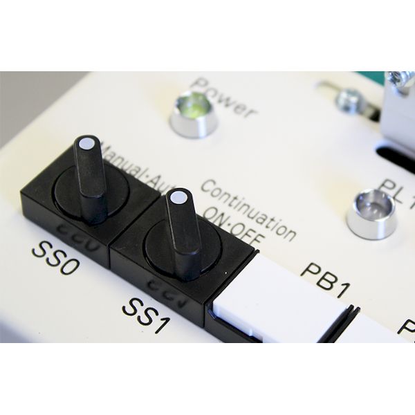 (LINEクーポン有)アドウィン ADWIN AMS-1 シーケンストレーナーOne 実習キット単品 AMS1