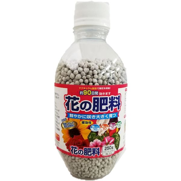 【商品説明】マグネシウム配合でリンサンの吸収をアップし、光合成を盛んにして開花を促進します。ニオイが少なく室内でも使用できます。緩効性の化成肥料です。