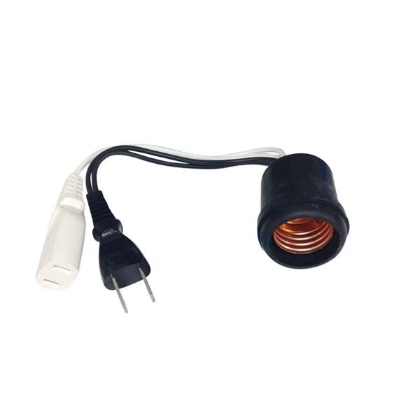 オーム電機メーカーお問い合わせ：0120-963-006【商品説明】特　徴●6A-125V●受金：E-26●プラグ：約200mm●コネクター：約200mm●屋内用※プラグ・コネクターボディとも差し込んだだけでは、本製品と電球の荷重で抜け、落下するおそれがあり危険です。電線部を固定するなど荷重を支えられる設置にしてください。【寸法図はこちらよりご覧いただけます】