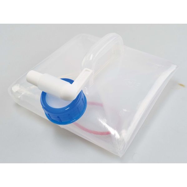 【商品説明】●折りたたんでコンパクトに収納！あると安心ウォータータンク●コック付きでそのまま水をそそげます。●材質／本体・ジョイント部＝ポリエチレン、キャップ・コック＝ポリプロピレン耐熱温度／80℃以下水タンク ウォータータンク コック付きウォータータンク