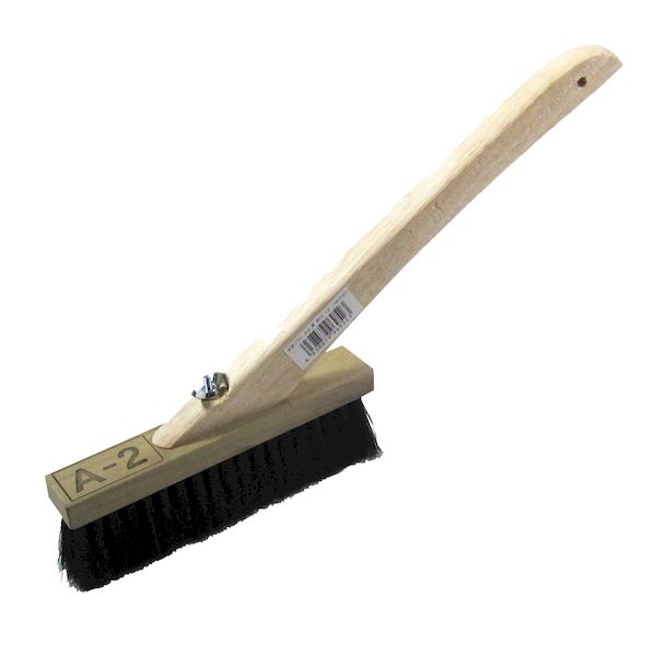 (LINEクーポン有)大塚刷毛製造 4938879969523 左官ブラシ 黒 柄付1／2 180X30