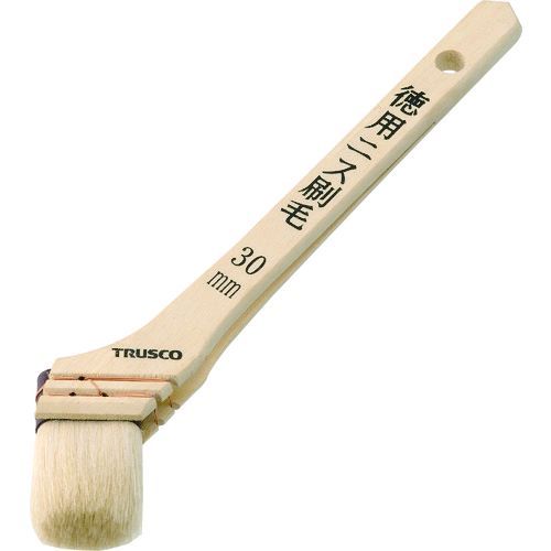 【特長】●安くて仕上げに優れ、細かい所にも美しく塗れます。【用途】●油性、ニス用。【仕様】●刷毛幅(mm)：30●毛丈(mm)：30●玉厚(mm)：12●全長(mm)：205【材質／仕上】●毛:山羊毛●柄:木【原産国】中国