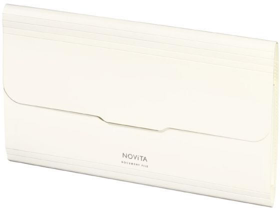 【商品説明】チケットや郵便物などの保管に便利な封筒サイズです。開きたいポケットのみを大きく開くことができる構造で、収容した書類が出し入れしやすく探しやすいです。背幅が伸縮するので、スペースの無駄なく収容することができます。仕切りの上部が階段形状になっており、パラパラとめくりやすく目的のポケットを検索しやすいです。折り返しのしやすいフタになっており、書類を出し入れする時に邪魔になりにくいです。【仕様】●製品色オフホワイト●サイズ：封筒サイズ●外寸法：高さ157×幅274×背幅15〜30mm（※背幅が広くなった場合、外寸法の高さは少し小さくなります。※封筒のサイズは長3封筒サイズ　縦235×横120mmです。）●収容枚数：20mm相当●材質：表紙／R−PP、仕切り／PP●ポケット数：6●仕切り色：ホワイト・ベージュ●再生材配合率：表紙／R−PP10％●厚さ：表紙／0．6mm、仕切り／0．2mm（※気候等により若干変化することがあります。）【備考】※メーカーの都合により、パッケージ・仕様等は予告なく変更になる場合がございます。【検索用キーワード】こくよ　コクヨ　KOKUYO　ノビータ　NOViTA　のびーた　書類ファイルノビータ封筒サイズ6ポケットオフホワイト　書類ファイル　ノビータ　封筒サイズ　6ポケット　オフホワイト　白　しろ　シロ　ホワイト　WHITE　PP　ポリプロピレン　仕切り付き　6ポケット付き　20mm相当収容　背幅15〜30mm　フ−NV951W　フNV951W　封筒サイズ　ポケットが大きく開く書類ファイル　ノビータ　チケット　郵便物　封筒サイズ　背幅伸縮　仕分け　仕切り　ポケット　ぽけっと　書類　プリント　チラシ　整頓　整理　片付け　収納　ドキュメントファイル　ドキュメントキャリー　書類キャリー　travel_04　E47132ひとつひとつのポケットが大きく開いて欲しい書類がパッと見つかる！