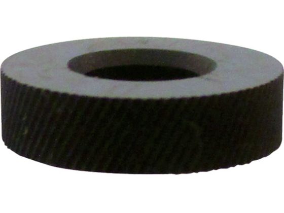 【商品説明】●切削式小径加工用ローレット駒（平目用）です。【仕様】●型番：KNCF0903R●ピッチ（mm）：0．3●モジュール（mm）：0．10●外径（mm）：9．5●穴径（mm）：4●幅（mm）：2．5●適合ホルダ：KH1CA10R・12R●適合加工径：φ3〜φ20●高速度鋼（SKH51）●クーラント付の旋盤で使用してください。【備考】※メーカーの都合により、パッケージ・仕様等は予告なく変更になる場合がございます。【検索用キーワード】スーパーツール切削ローレット駒小径平目用ピッチ：0．3外径A：9．5　スーパーツールセッサクローレットコマショウケイヒラメヨウピッチ：0．3ガイケイA：9．5　スーパーツールクランプ　KNCF0903R　切削工具　旋削フライス加工工具　ローレット　ローレット駒　4967521177153　3683958　スーパーツール　切削ローレット駒（小径平目用）ピッチ：0．3　外径A：9．5　KNCF0903R　EE2012切削小径加工用平目駒。