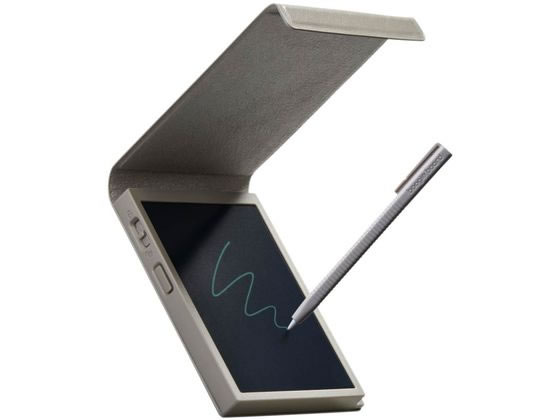 【商品説明】「何度も書いて、すぐに消せる。」電子メモパッドシリーズ「ブギーボード」にスリムフレームなシンプルモデルが新登場！可能な限り細くしたスリムフレームで、書き込みスペースを広く使えます。電源ONの操作が必要なく、いつでもすぐに書き始められます。側面の消去ボタンを押すだけで、簡単に画面消去が可能です。安心の消去ロック付き。【仕様】●色：グレー●外形寸法：約76（W）×13（D）×100（H）mm●画面サイズ：約4インチLCD［約62（W）×83（H）mm］●質量：約67g●消去回数：約5万回（電池交換式）●主な材質：ABS　カバー：PU／マイクロファイバー●セット内容：本体／コイン形リチウム電池（CR2025）セット済み／スタイラス／取扱説明書（保証書付）【ご使用上の注意】：汗や雨などで湿った状態／または摩擦により色落ちや他のものに色移りする場合があります。カバーは空気中の水分により劣化しますので／新品のまま収納していても劣化を抑えることができません。精密機械ですので取扱いにご注意ください。直接日光の当たる場所や／高温・多湿の場所での使用または保管はしないでください。本製品の故障／修理／検査／電池消耗などに起因するデータの損失および逸失利益につきましては当社では一切その責任を負いかねますのであらかじめご了承ください。本製品は日本国内専用です。FOR　USE　ONLY　IN　JAPAN．　商品の見直しなどのため／仕様・価格・デザインその他は予告なく変更する場合があります。商品の色は実際の色とは異なって見えることがあります。キングジム／KING　JIMは／株式会社キングジムの登録商標です。その他記載の商品名／サービス名およびロゴマークは／各社の商標または登録商標です。【備考】※メーカーの都合により、パッケージ・仕様等は予告なく変更になる場合がございます。【検索用キーワード】kingjim　キングジム　きんぐじむ　ブギーボード　BB−21　BB21　グレー　ぶぎーぼーど　ぐれー　電子メモパッド　ブギーボード　BoogieBoard　電子メモ　電子パッド　デジタルメモ　4インチ　ワンタッチ消去　カバー付き　カバー付き電子メモパッド　画面保護　保護カバー　持ち運ぶ　小型　胸ポケット　レザー調　コンパクト　電池交換可能　電池式　LCD液晶　ハイコントラスト　筆圧感知　消去ロック付き　誤操作防止　スタイラスペン　ペン収納　ボタン電池　お絵かきボード　筆談　伝言　電子メモパッド　メモパッド　メモ　BB−21−GY　BB21GY　1個　E55665スイスイ書いてパッと消せる電子メモパッドです。カバー付きモデルが新登場！