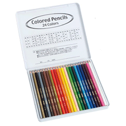 【名入れ無料】　お絵かきの必需品　レイメイ藤井　色鉛筆24色（サッカー柄）