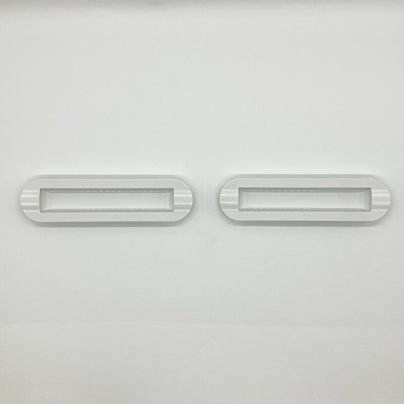 三和シヤッター製ワイド手掛け樹脂製(ホワイト) シャッターを上げ下げする際のシャッター取っ手です。割れてしまった、取れてしまったなど、シャッターの取っ手交換等にご利用ください。ワイドタイプの取手です。