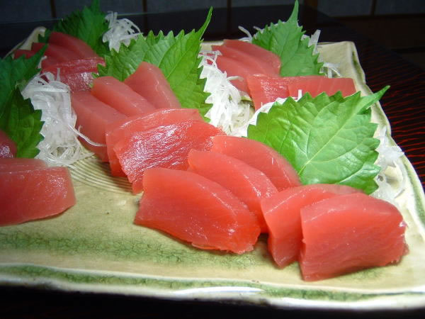 生まぐろ赤身 [約950g]【和歌山県産】未冷凍 生マグロ短冊【4冊】通常 220g～260gを4本(冊) 本場 紀州勝浦漁港から超高鮮度の生まぐろ 勝浦漁港の買付競り人から産地直送