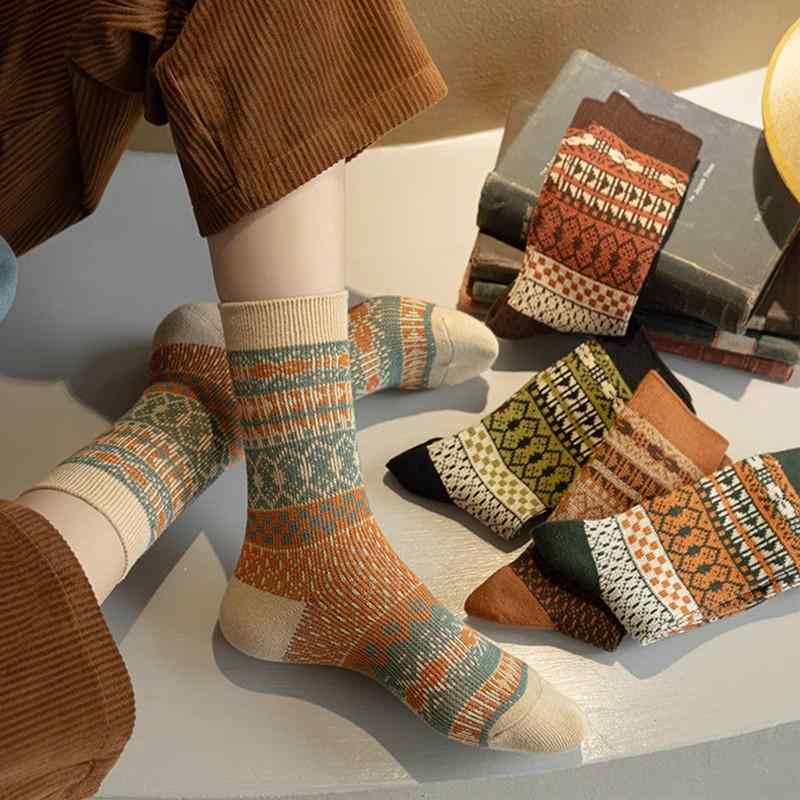 靴下 レディース ソックス コットン 秋冬 ミドル丈 イングランド風 レトロ ダブルニードル ロングソッ..