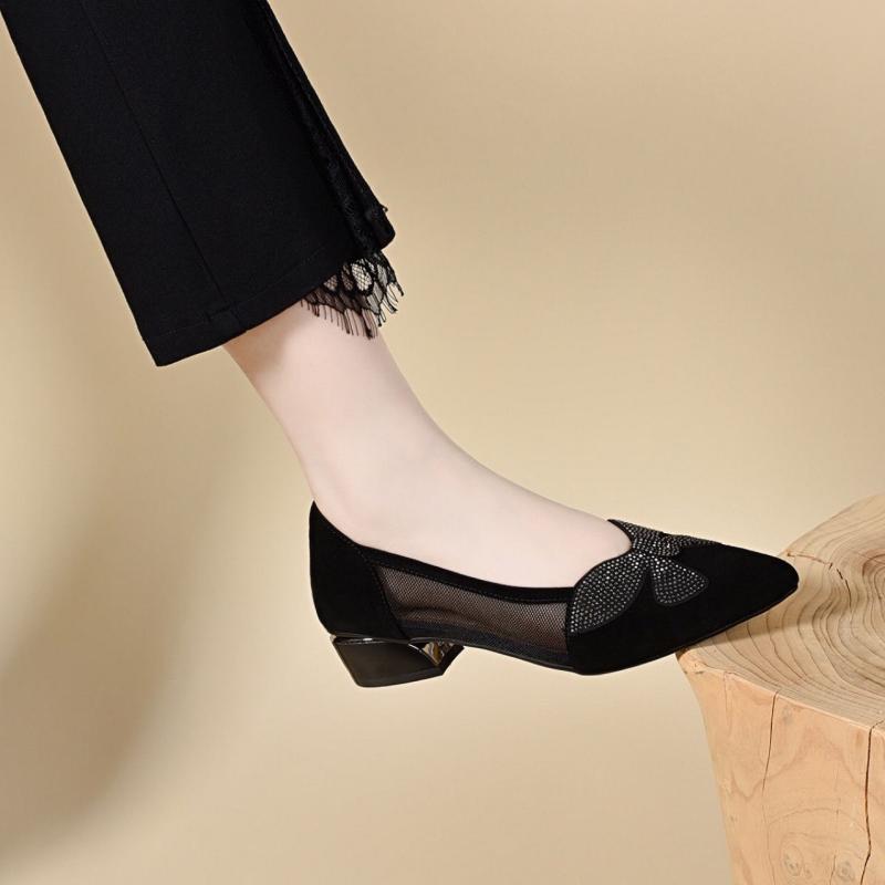 パンプス レディース 春夏 ローヒール ポインテッドトゥ スリッポン 粗ヒール 歩きやすい 履きやすい 滑り止め 柔らかい ソフト フラット ぺたんこ 黒 ブラック