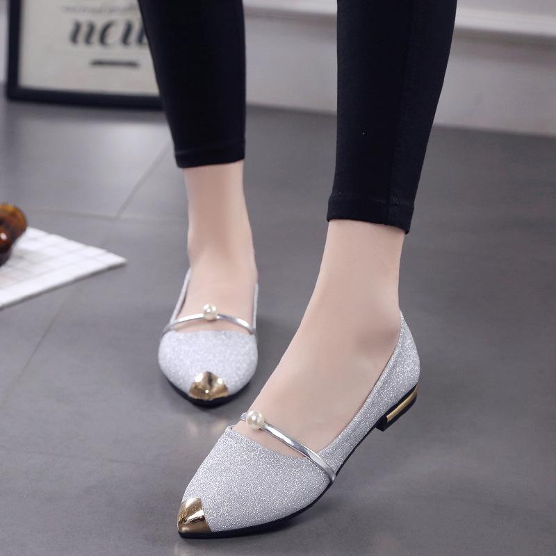 パンプス レディース フラット ローヒール ポインテッドトゥ スリッポン モカシン ぺたんこ 疲れにくい 歩きやすい 痛くなりにくい かわいい おしゃれ 韓国 カジュアル ブラック ゴールド シルバー 春夏 秋冬