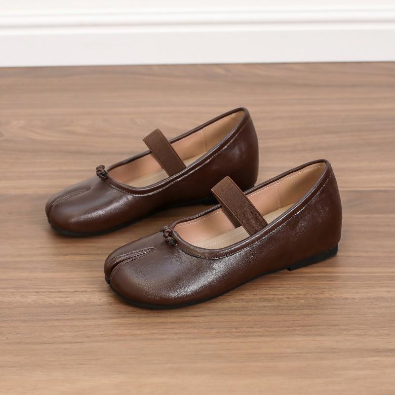 マリージェーン レディース 靴 シューズ Tabi つま先が分かれた フラット ローヒール スリッポン 履きやすい 柔らかい PUレザー 春夏 秋冬 ブラック ブラウン ベージュ レトロ かわいい 歩きやすい 普段使い